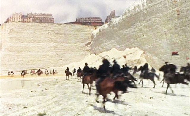 netouchepasalafemmeblanche24