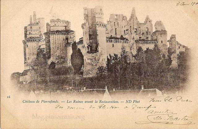 Pierrefonds---le-chateau-av