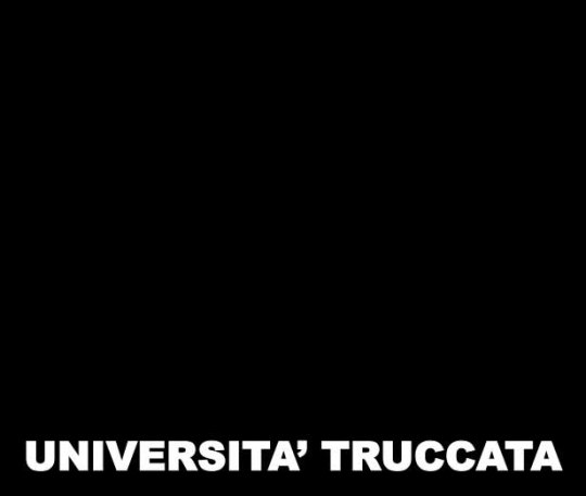 università