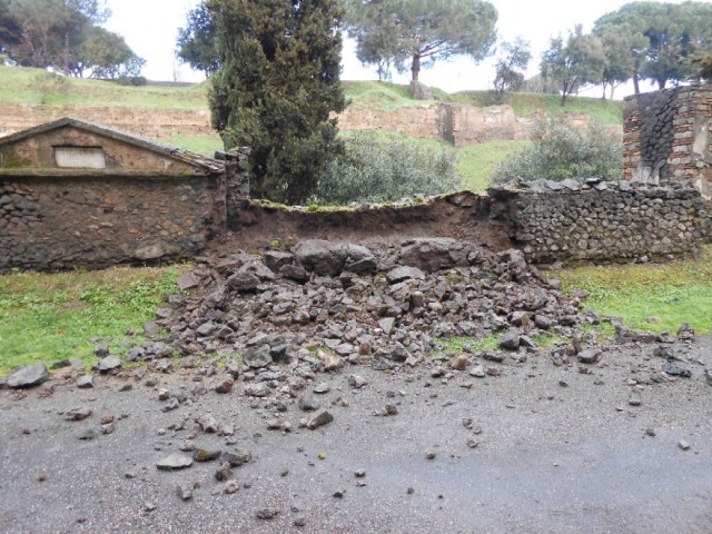 144522006-c24edc6d-659d-4bb1-9177-9b40e669d9de