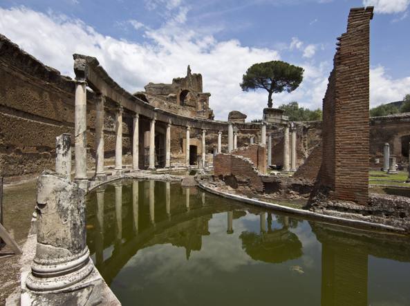 INT04F3_2420426F1_28479_20120524225348_HE10_20120525-593x443