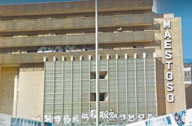 1524929904059.JPG--un_maestoso_cinema_che_chiude