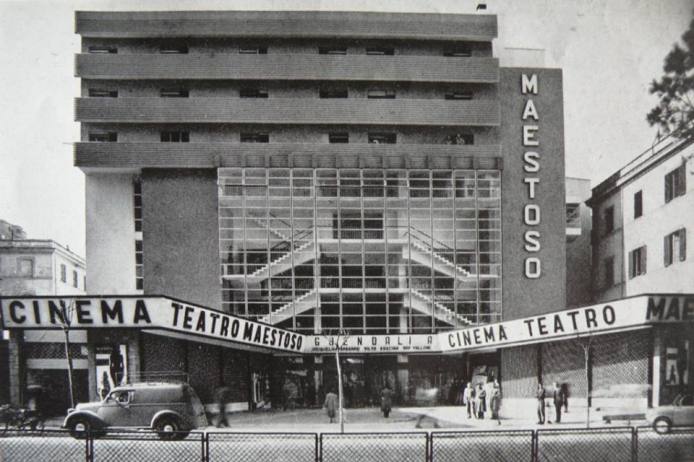 31562358_1706492616105732_1027694553722128098_n